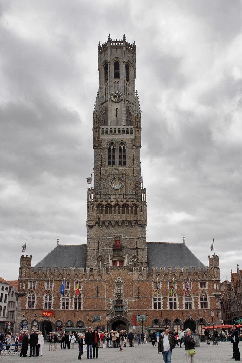 Le Beffroi, à Bruges.