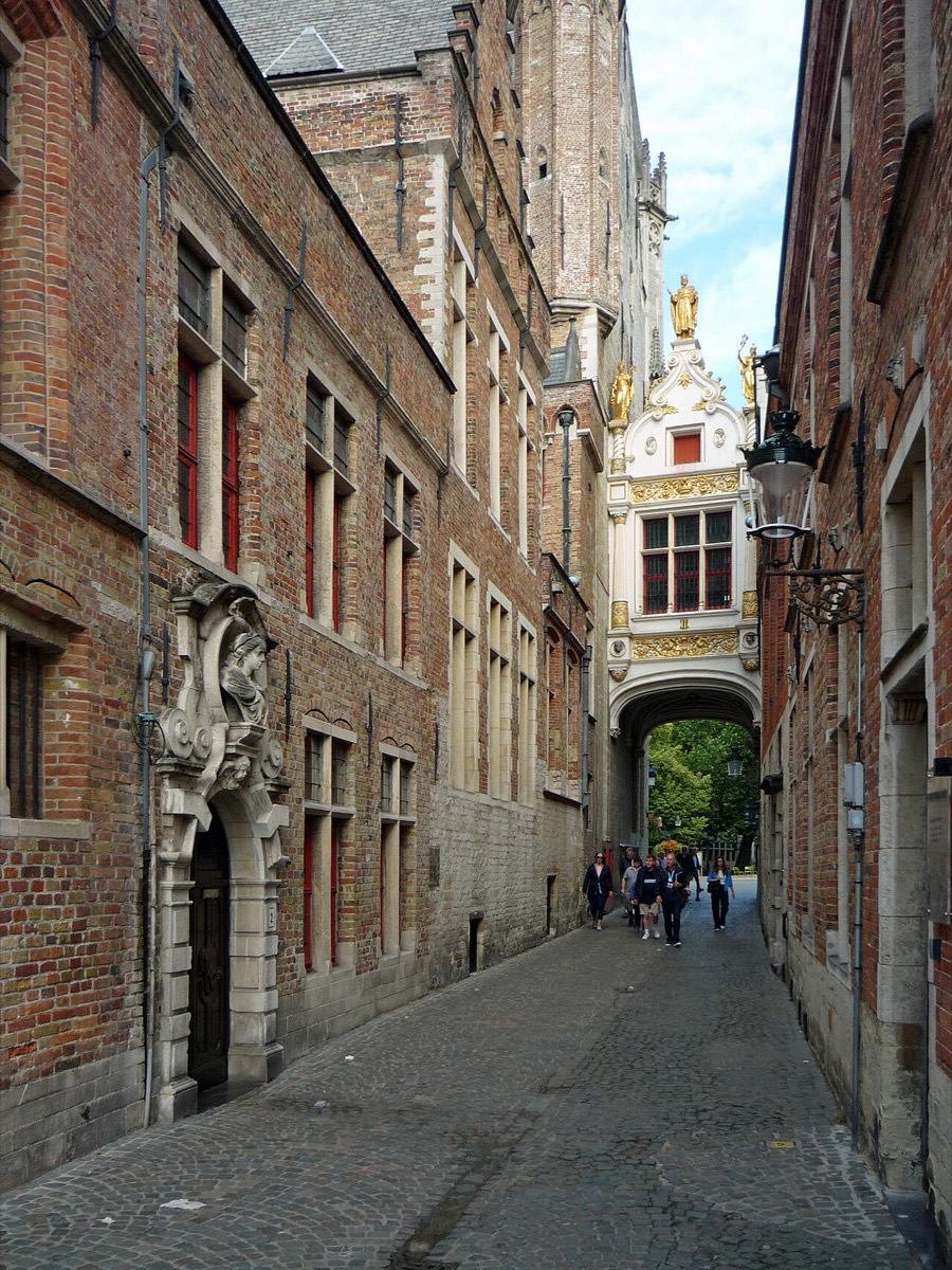 La rue de l'Âne aveugle (Blinde Ezelstraat), à Bruges.
