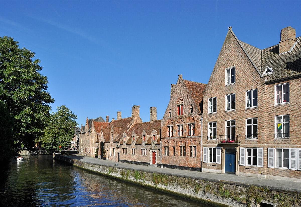 Le Groenerei et la maison du Pélican, à Bruges.