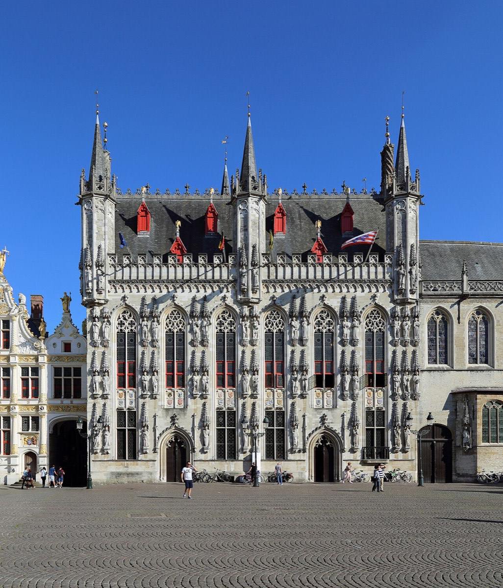L'hôtel de ville, à Bruges.
