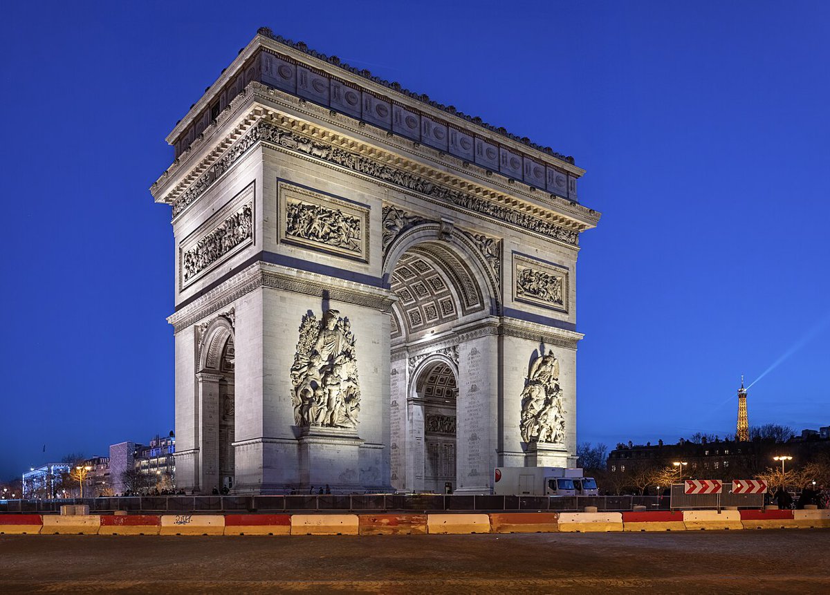 L'Arc de Triomphe, à Paris.